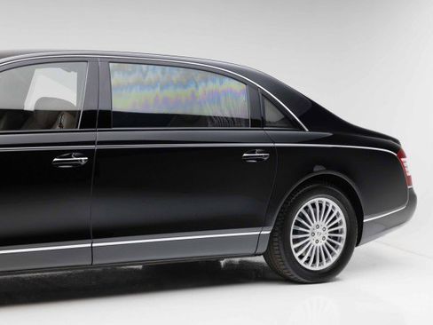 Used 2012 Maybach 62 RWD image 31