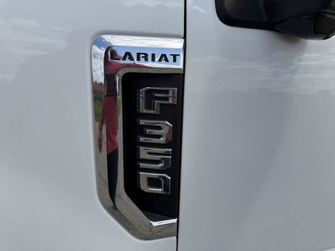 Used 2022 Ford F350 Lariat w/ Lariat Ultimate Package AWD/4WD image 13