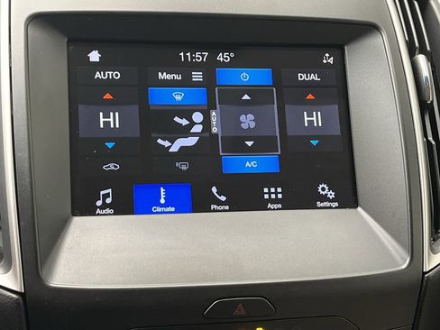 Used 2019 Ford Edge SEL w/ Equipment Group 201A image 20