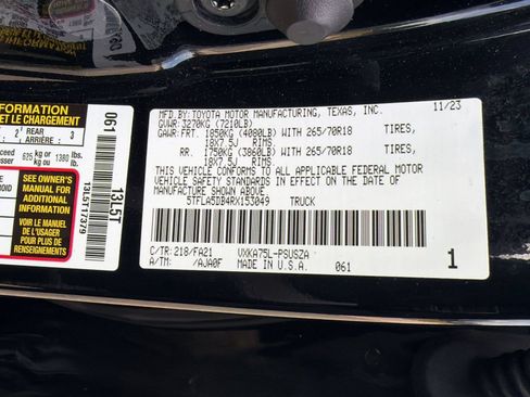 Used 2024 Toyota Tundra SR5 w/ SR5 Convenience Package AWD/4WD image 22