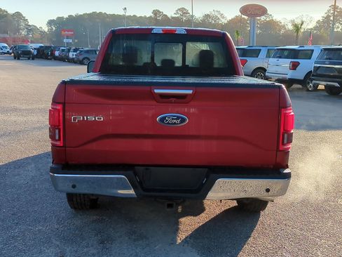 Used 2015 Ford F150 Lariat image 5