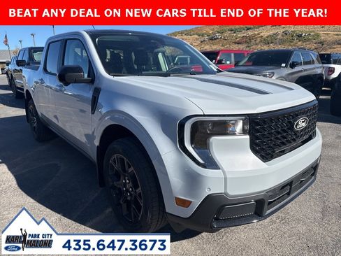 New 2025 Ford Maverick Lariat w/ Black Appearance Package image 1