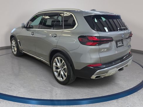 Used 2025 BMW X5 xDrive50e w/ Executive Package AWD/4WD image 8