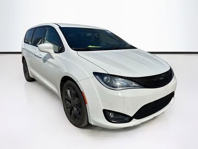 Used 2018 Chrysler Pacifica Touring Plus w/ S Appearance Package