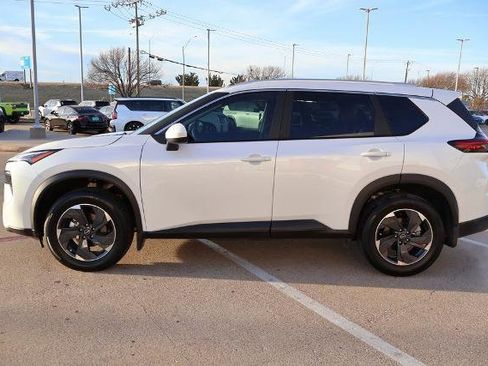 Certified 2024 Nissan Rogue SV w/ SV Premium Package image 2