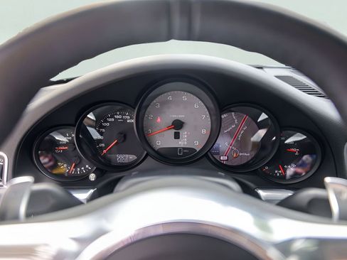 Used 2014 Porsche 911 Carrera S RWD image 16