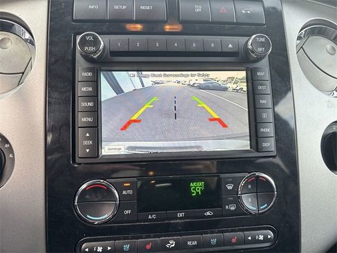 Used 2013 Ford Expedition EL Limited image 25