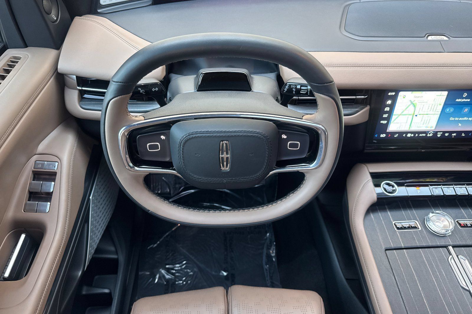 Used 2025 Lincoln Navigator Black Label AWD/4WD image 14