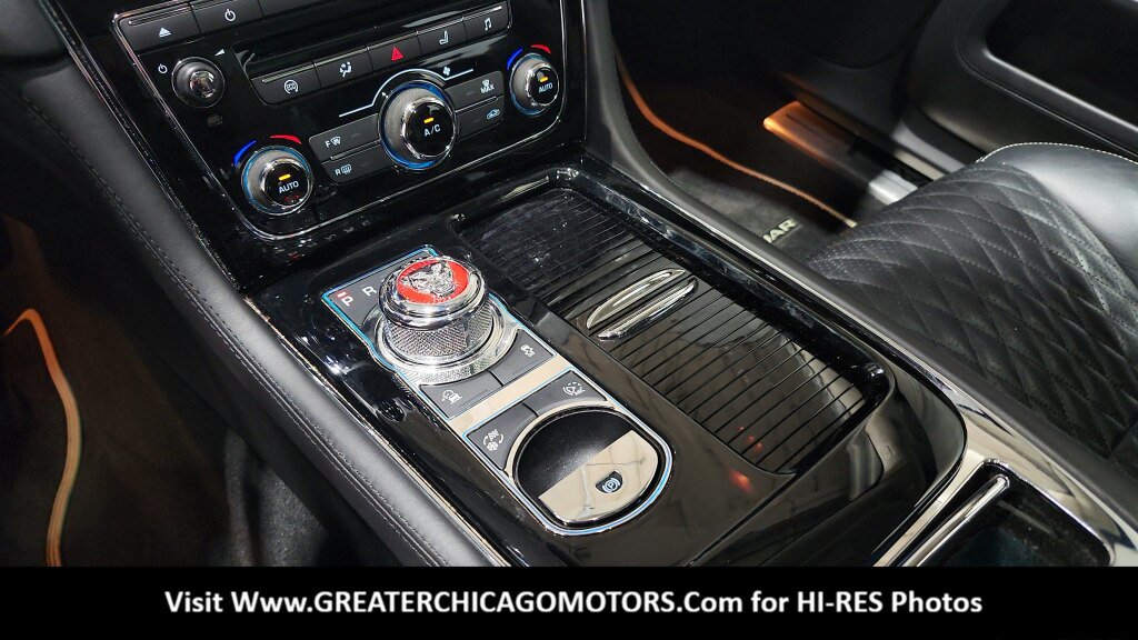 Used 2017 Jaguar XJ L Portfolio AWD/4WD image 29