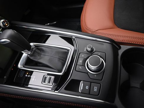 Certified 2025 MAZDA CX-5 Carbon Edition image 32