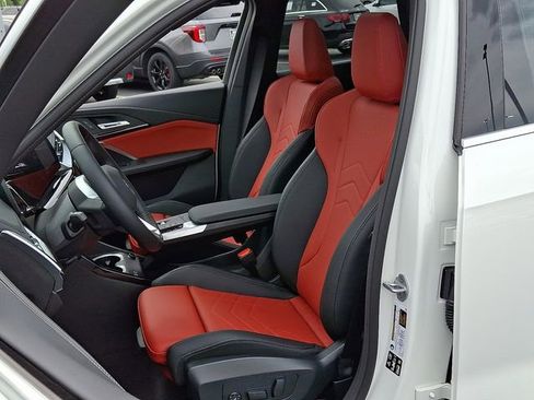 Certified 2025 BMW X1 xDrive28i w/ Convenience Package image 13