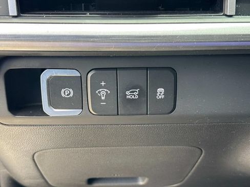 Used 2024 Hyundai Santa Fe Limited FWD image 27
