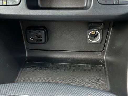 Used 2019 Chevrolet Colorado Z71 image 31