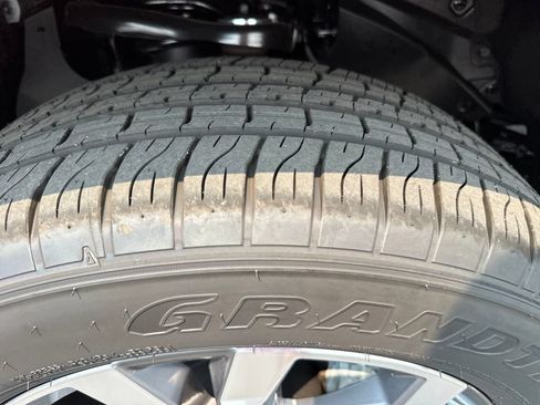 Used 2026 Toyota 4Runner Limited AWD/4WD image 14