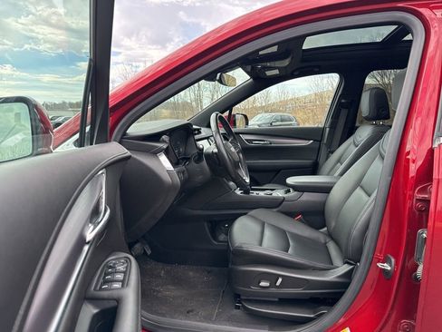 Used 2022 Cadillac XT6 Luxury image 6