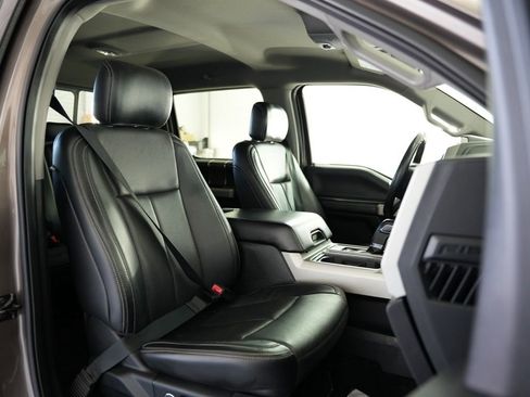 Used 2018 Ford F150 Lariat w/ Equipment Group 502A Luxury AWD/4WD image 58
