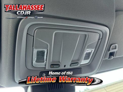Used 2022 Chevrolet Silverado 1500 LT Trail Boss w/ LPO, Dark Essentials Package AWD/4WD image 16
