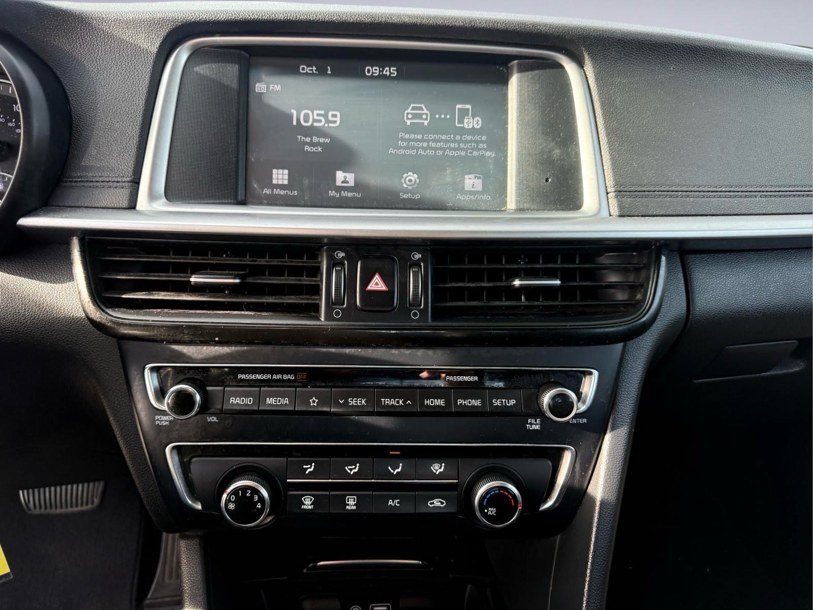 Used 2020 Kia Optima LX FWD image 17