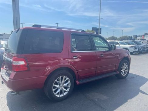 Used 2017 Ford Expedition Limited AWD/4WD image 2
