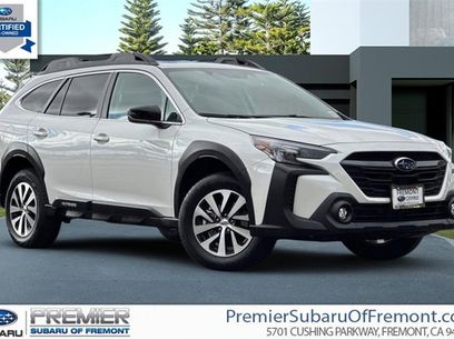 Used 2025 Subaru Outback Premium w/ Popular Package #1A