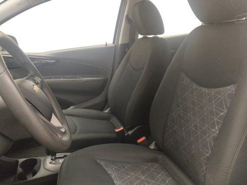 Used 2021 Chevrolet Spark LT FWD image 17