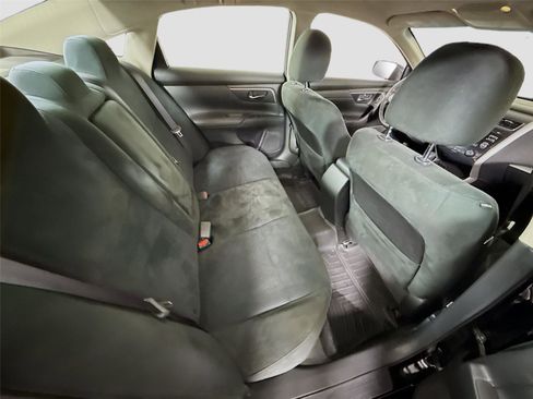 Used 2015 Nissan Altima 2.5 SV image 17