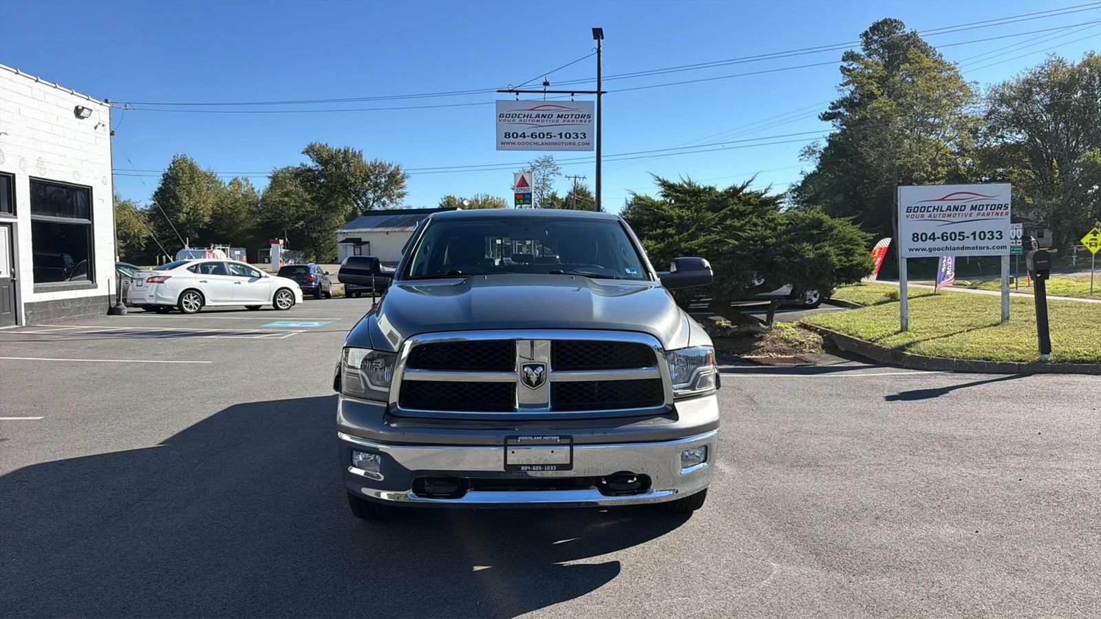 Used 2012 RAM 1500 Classic SLT w/ Protection Group AWD/4WD image 2