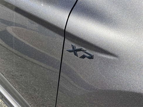 Used 2023 Toyota Camry SE image 33