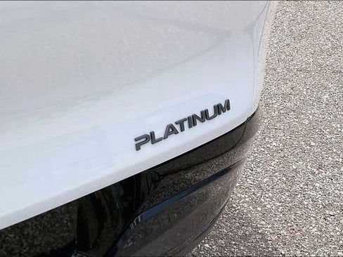 New 2026 Nissan Murano Platinum w/ Technology Package AWD/4WD image 9