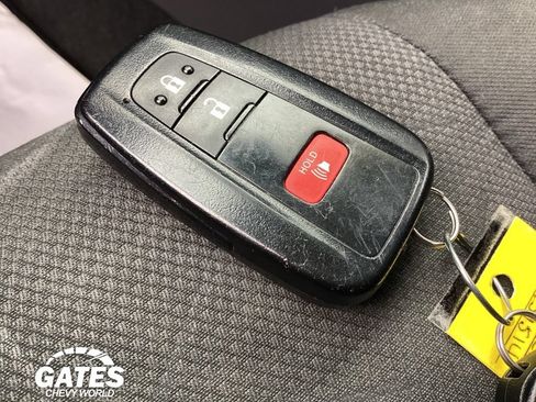 Used 2024 Toyota RAV4 XLE w/ Weather Package AWD/4WD image 26