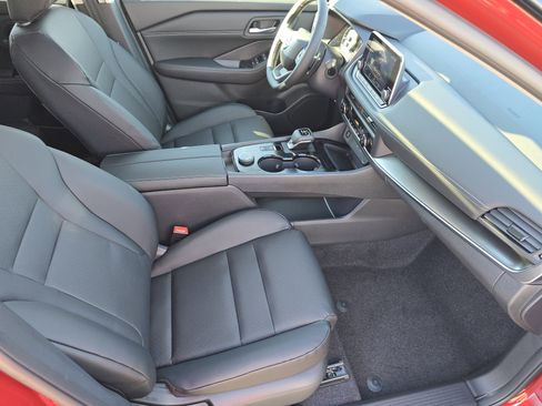 New 2026 Nissan Rogue SV image 26