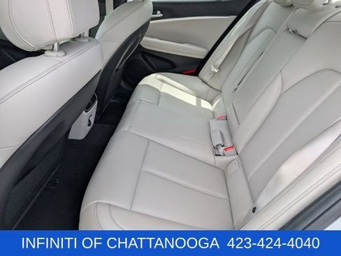 Used 2023 Genesis G70 2.0T RWD image 20