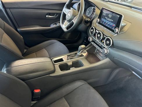 Used 2024 Nissan Sentra SV FWD image 16