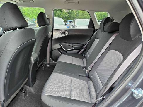 Certified 2025 Kia Soul LX FWD image 14