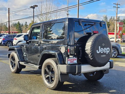 Used 2011 Jeep Wrangler Sahara w/ Dual Top Group image 5
