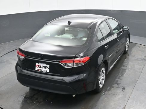 Used 2024 Toyota Corolla LE image 35