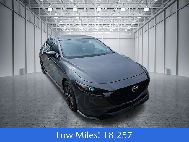 Certified 2024 MAZDA MAZDA3 Hatchback w/ Appearance Package AWD/4WD image 3