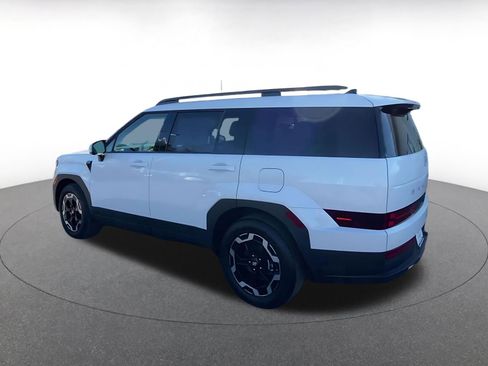 Used 2025 Hyundai Santa Fe SEL image 10