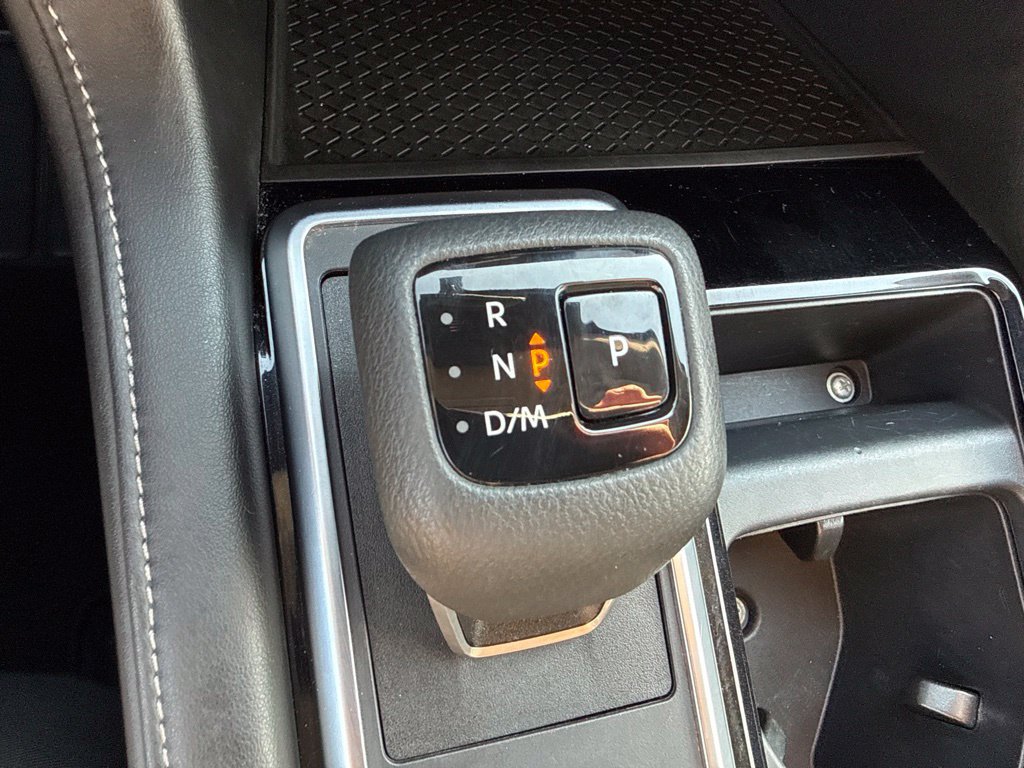 Used 2025 Nissan Pathfinder SV FWD image 29