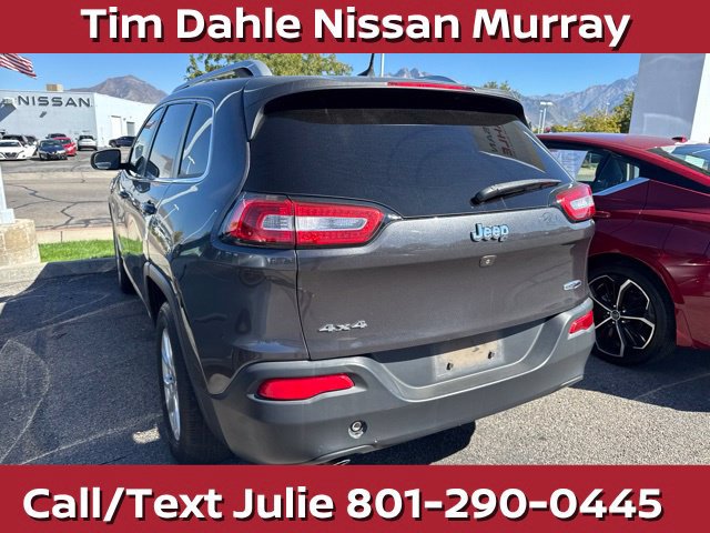Used 2016 Jeep Cherokee Latitude AWD/4WD image 19