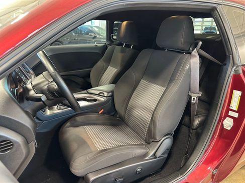 Used 2023 Dodge Challenger SXT w/ Blacktop Package image 14