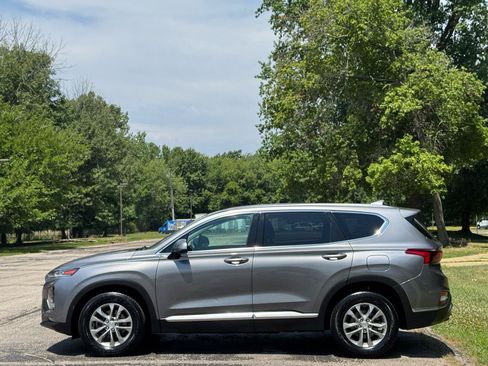 Used 2019 Hyundai Santa Fe SEL w/ Cargo Package FWD image 10