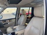 Used 2016 Land Rover LR4 HSE image 5