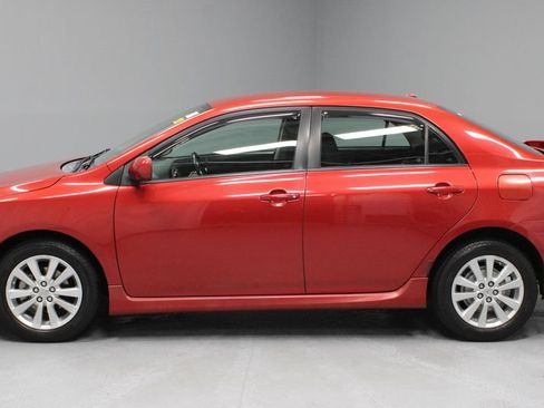 Used 2010 Toyota Corolla FWD image 6