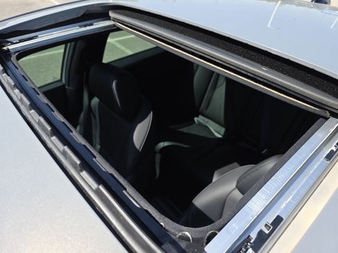 Used 2025 Honda Accord Sport image 4
