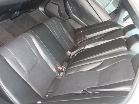Used 2024 Honda Accord Sport image 17