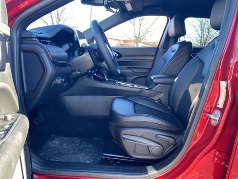 New 2026 Jeep Compass Latitude image 19