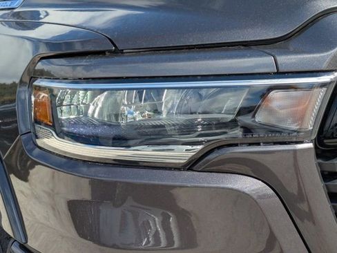 New 2026 RAM 1500 Big Horn AWD/4WD image 9
