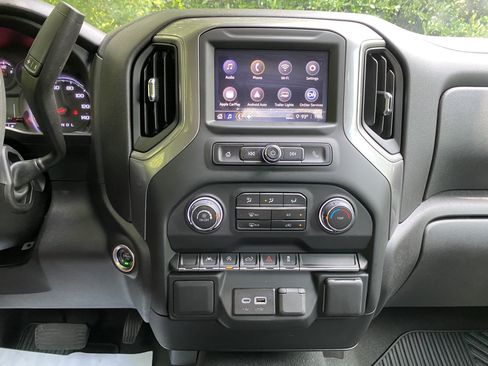 Used 2024 Chevrolet Silverado 1500 Custom AWD/4WD image 24