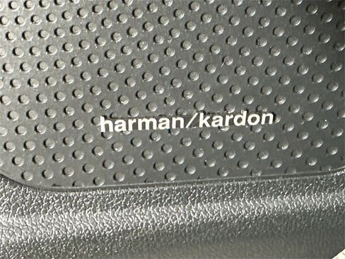 Used 2022 Kia Niro EX w/ Cold Weather Package image 19